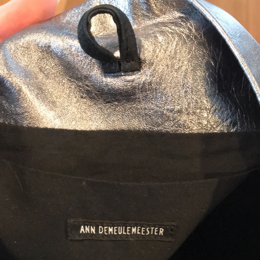 Ann Demeulemeester : Silver bag with removable, interchangeable straps - Picture 12 of 12